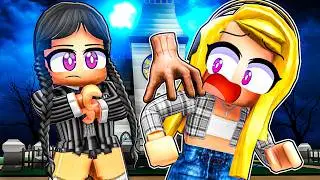 Trinity Plays Wednesday Addams Obby in Roblox!!