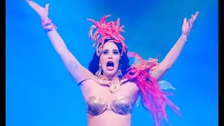 Martini McFly performs Under the Sea (pregnant crab edition) - The Bombshell Burlesque Revue