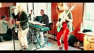 COVER#SEÑORITA 4TUNE BAND CUBANOS EN CHINA