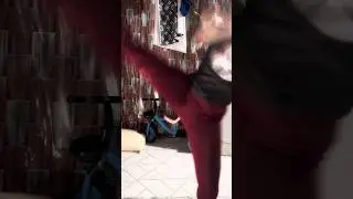 Kimi lang 🤣 #kickback  #kickboxing #backkick #fyp #foryou #kick #taekwondokicks #taekwondo