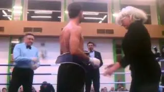 Вручение пояса WBF в полулегком весе Тимуру Ахундову.