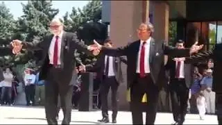 ODTÜ Öğretim Üyeleri Efsane Halk Oyunu Resitali