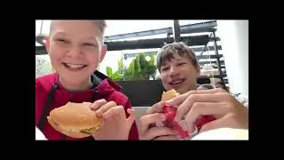 Смешные моменты из видео «rostiks против вкусно и точка»