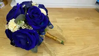 Cómo hacer un bouquet con flores artificiales