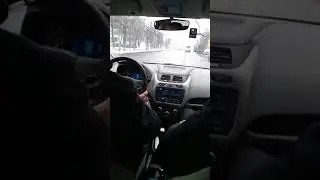 Взяли на Тест-драйв Ravon R4 на АКПП. Выбираем авто для работы в такси.