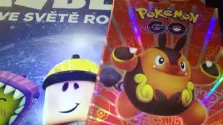 Oteviraňí Pokémonů karet unboxing