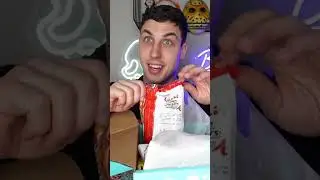 Trying and reviewing snacks from the Philippines! 😲 #trytreats