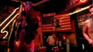 Nobunny - Nobunny Loves You [LIVE] @ Simon Sez