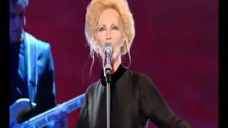 Patty Pravo - il vento e le rose - Sanremo 2011