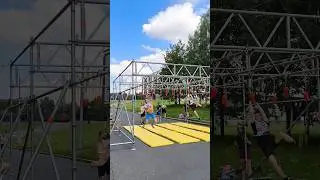 Препятствие Перцы. Проходит победитель Age 30-34, Руслан Пушкарёв. 