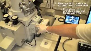 Hitachi S-4800 SEM sample insertion