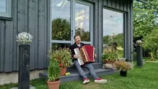 TAS BIJ TIK SEN - ARTIS ŠIMPERMANIS