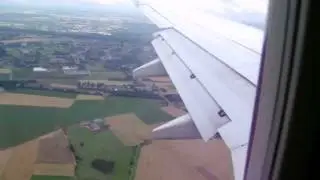 Aterrizaje avión Ryanair desde Barajas(Madrid-España) con destino Charleoi(Bruselas-Bélgica)