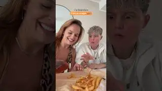 Frites au vinaigre ou pas?😭 il y a qu’en France qu’on fait ça je crois😂