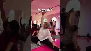 When Pregnant Women Do Yoga 😩🤣🤣