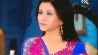 Vrinda tels Sharda all the happenings dat took place b4 puja
