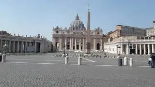 Piazza San Pietro una domenica durante la pandemia di Covid-19