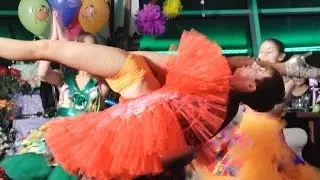 СТИЛЬНЫЕ ТАНЦЫ, СТИЛЯГИ РУЛЯТ. STYLISH DANCING, HIPSTERS RULE.