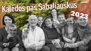 Sabaliauskai išpakuoja Kalėdų dovanas 2023