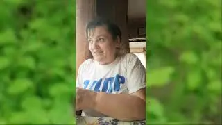 Отдыхаю на даче и разговариваю.