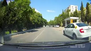 Фиксация нарушения ПДД. Парковка зоне запрета остановки. 17.08.2018г. Балаклава