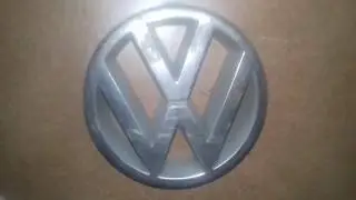 Значок Эмблема VW 191853601H Germany W Ass Audi 1991