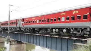 15708 Amrapali Express (Amritsar - Katihar)