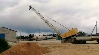 ancident crane Crawler