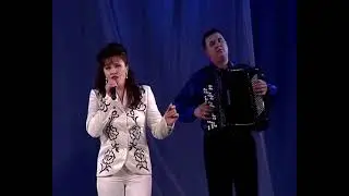 Мәҙинә йырлай.Йырҙар менән.♫Таухи♪