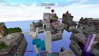 Играю в Bed Wars #1 P.S сорри за то что так долго не было:(