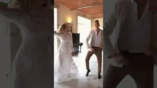 LOVE IS IN THE AIR - John Paul Young - First Dance Idea - Wedding Dance Online Tutorial