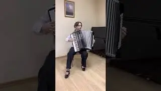 Русская народная песня «Научить ли тя, Ванюша» обр В .Мотова. ,исполняет Чорномаз Марина