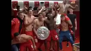 Bayern Munich Campeón de la Bundesliga 2018-2019 Celebrando.