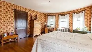 Real estate in West Roxbury - Single Family property - Listed by Lois Baho , Jack Conway