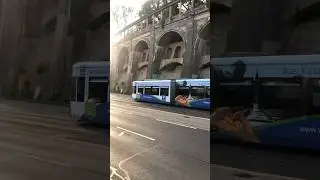 Трамвай идет на спуск, Кассель, Германия / The tram goes downhill, Kassel, Germany 