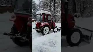 ДонгФенг244 2012г.в.. DG244 на уборке снега зима 2022-2023.