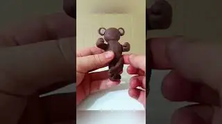 Влюблённый мишка с сердцем
