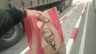 Дальнобой от Ялты до Воронежа/Поймал болт и недуачная замена балона..🤫😐