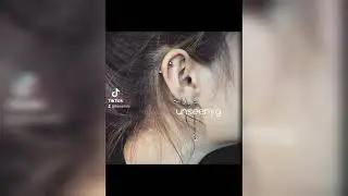 JENNIE has an industrial, helix, upper lobe, and standard lobe piercings  #제니