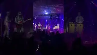 Em singing with Fletchers Grove and Rachel of Sugar Nova at Groovin with the Grove was heat🔥 #disco