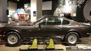Bond in Motion.