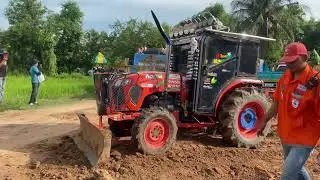 รถไถคูโบต้าตู้แอร์ รถไถเกรดดันดิน Kubota Tractor