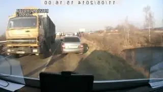 ЖЕНЩИНА УМЕРЛА ЗА РУЛЁМ ОТ СПИДА ВО ВРЕМЯ ДВИЖЕНИЯ ПО ТРАССЕ
