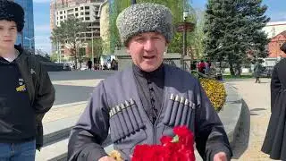 Кубанские казаки у Войскового Собора. Екатеринодар, 24.04.2021 г.