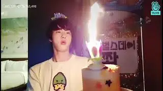 Happy birthday jin 🦙💜