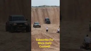 Ford Bronco Raptor vs Jeep Wrangler Rubicon!💥💥💥