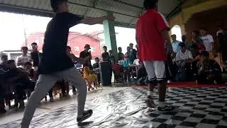Bboy Venom vs bboy Openz 1on1 ( fly out event)