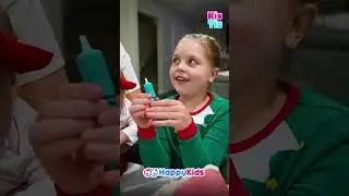 🌟 BEHIND THE SCENES Kin Tin Christmas with @HappyKidsOfficial 🌟 #shorts