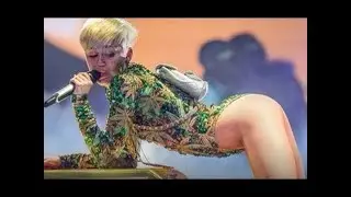 MİLEY CYRUS twerk yaparken frikik veriyor