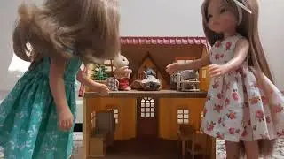 Клара (Карла) и Маника Paola Reina и кролики Sylvanian Families. Подарки на Новый Год и Рождество.